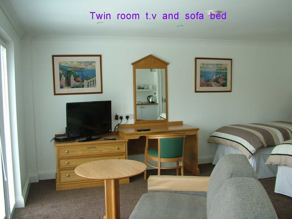 Gosfield Lake Resort 21/50