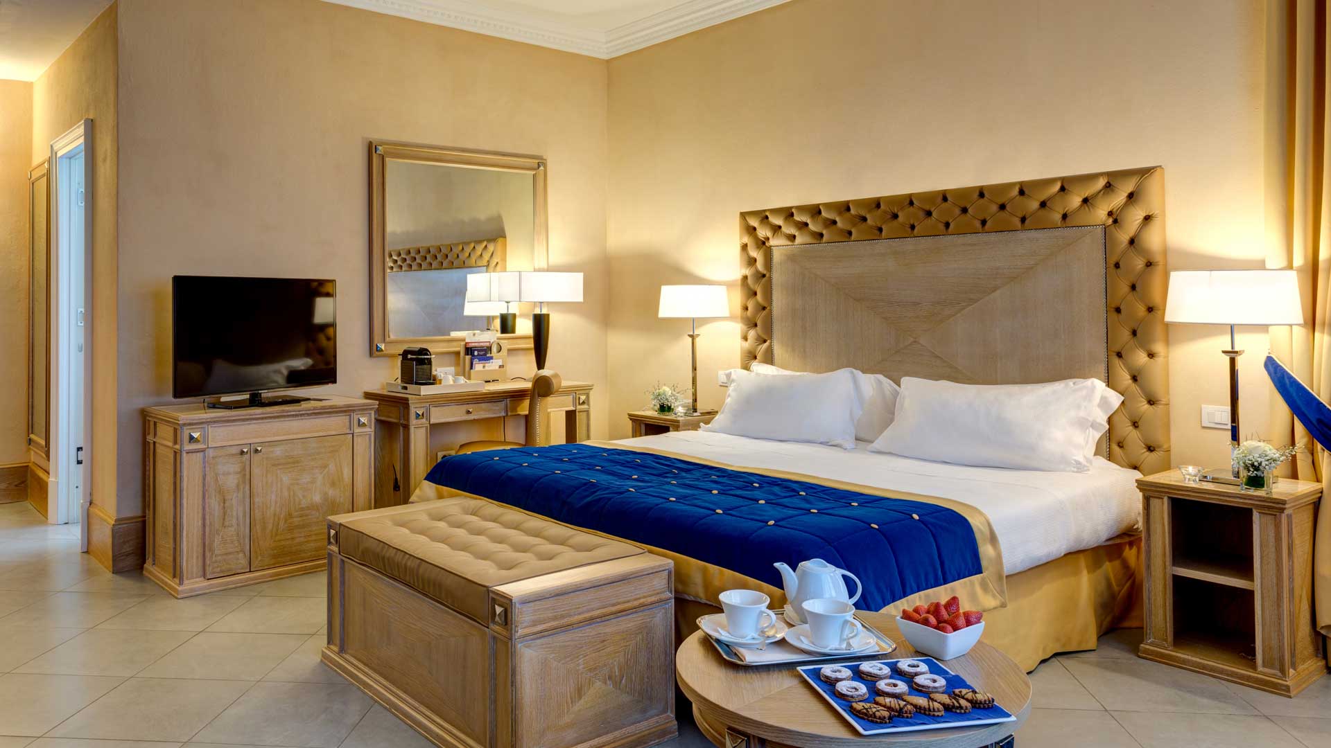 غرفة ديلوكس ثلاثية