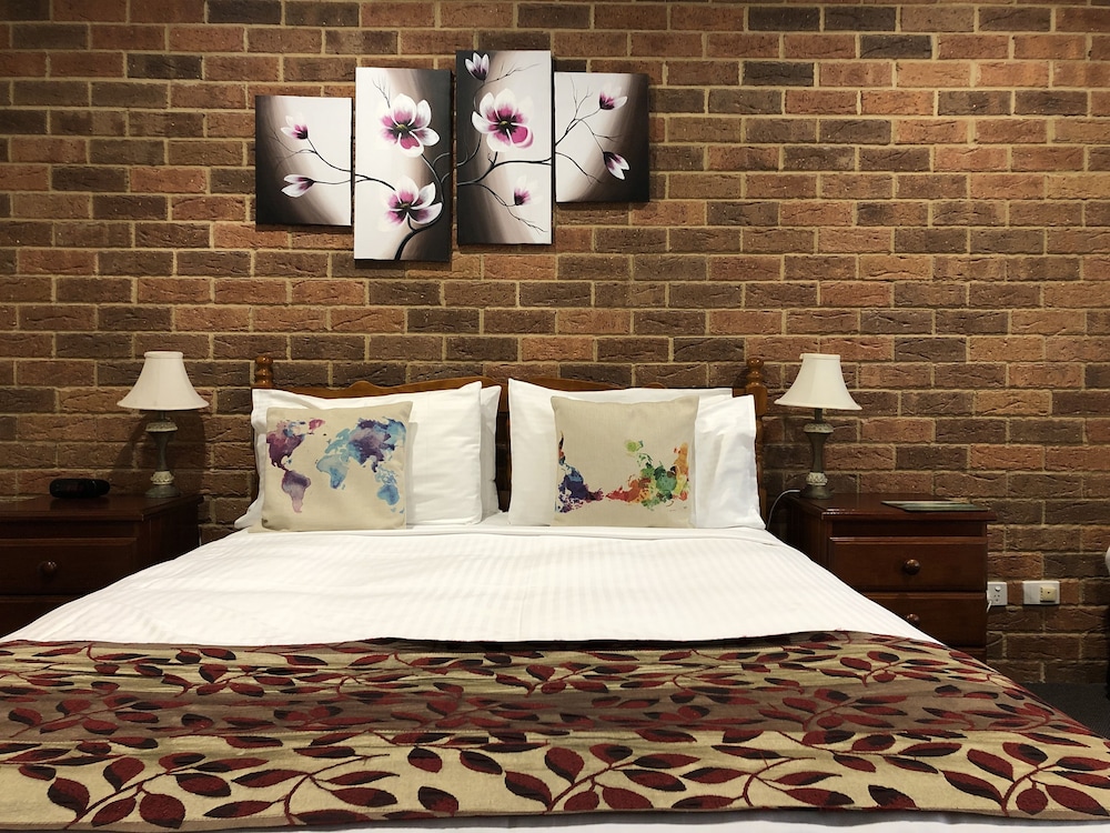 Aussie Rest Motel 33/72
