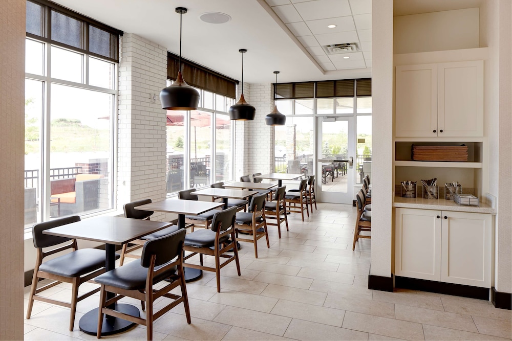 Hyatt Place Madison Verona 43/54