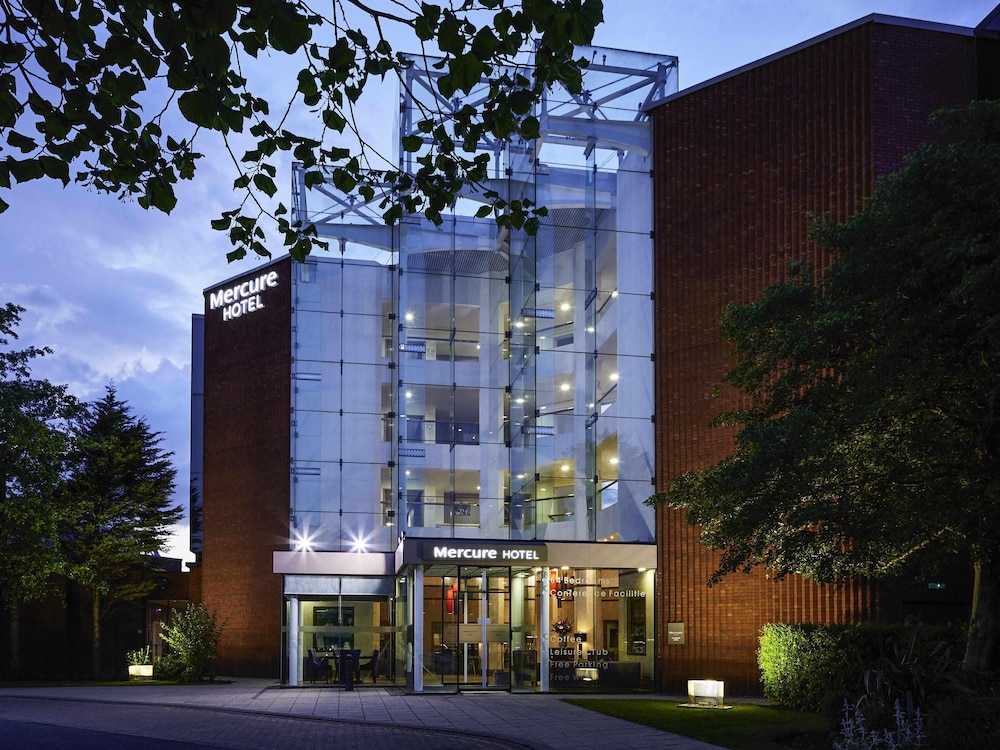 Mercure St Helens 3/50