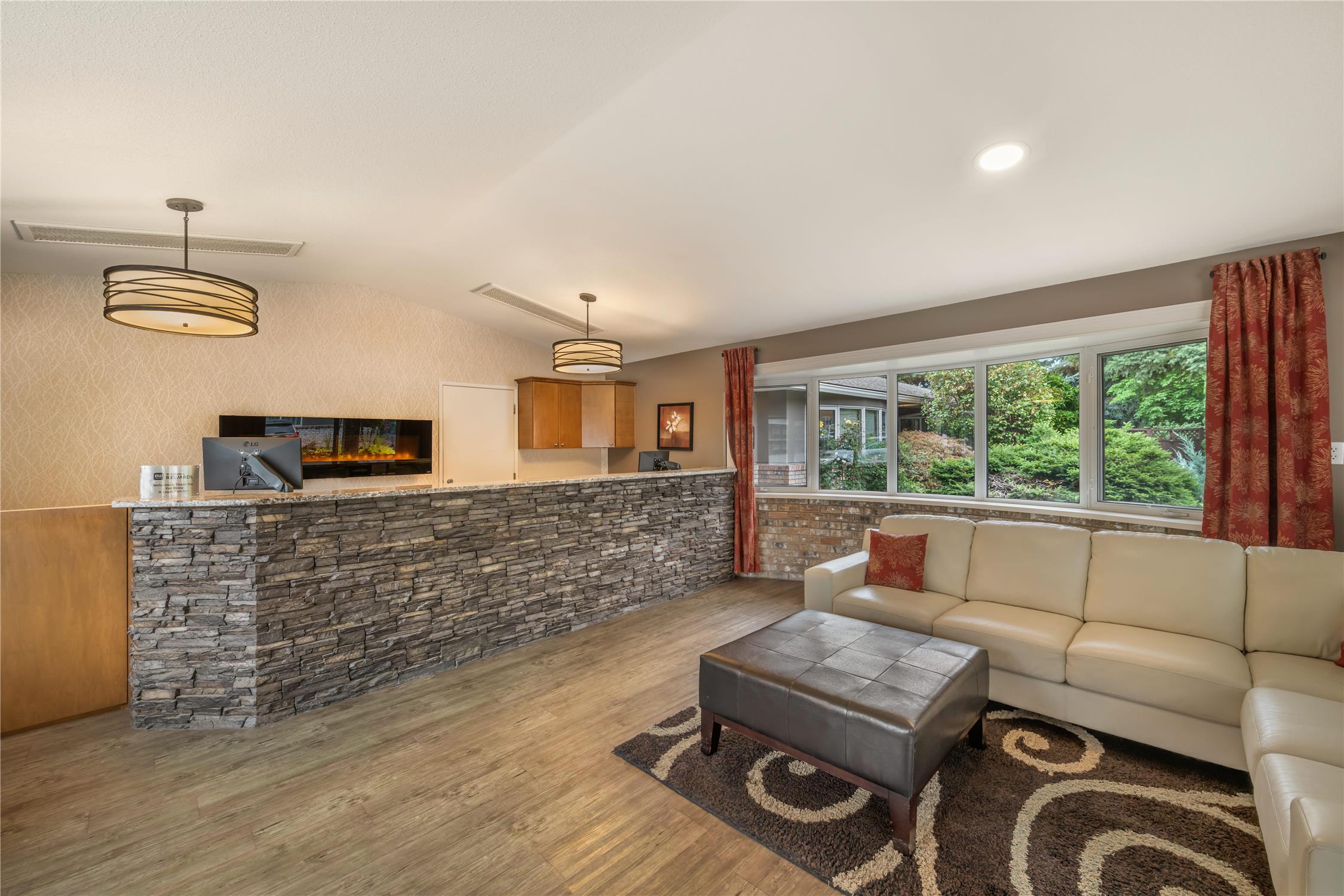 Best Western Sicamous Inn 3/30