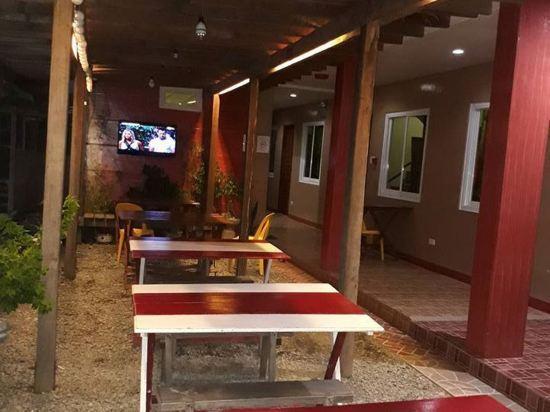 North Blue Bay Inn 8/14