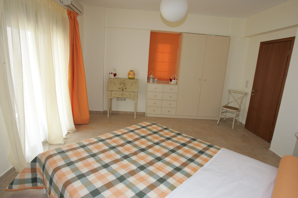 Erofili Villas 5/50