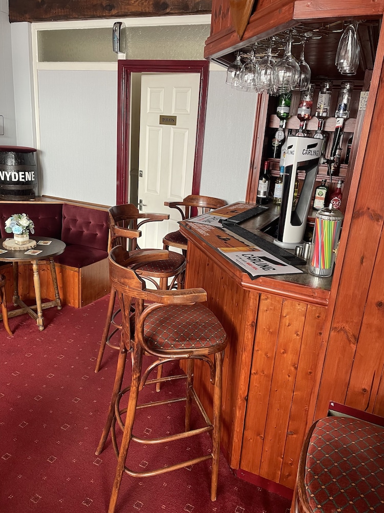 Ivydene Hotel 38/50