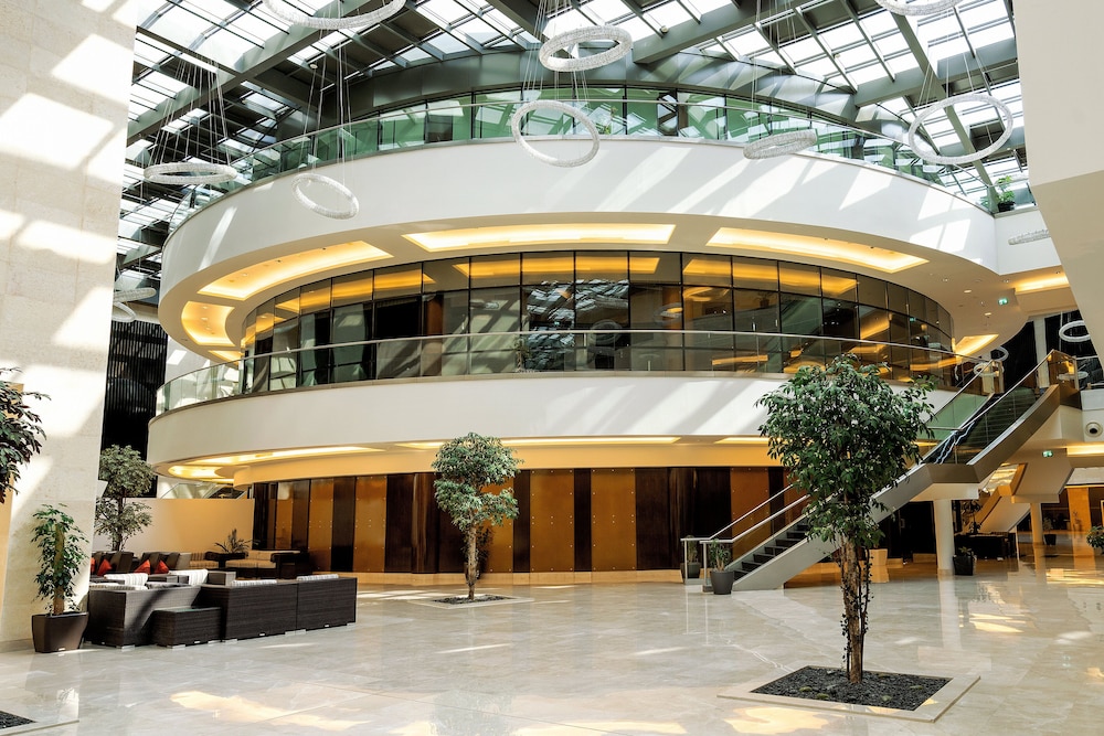 كراون بلازا آر دي سي الرياض - فندق و مركز مؤتمرات(Crowne Plaza Riyadh Itcc) 7/75