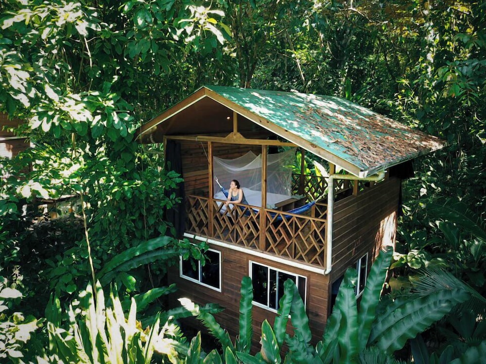 Palmar Beach Lodge 6/68