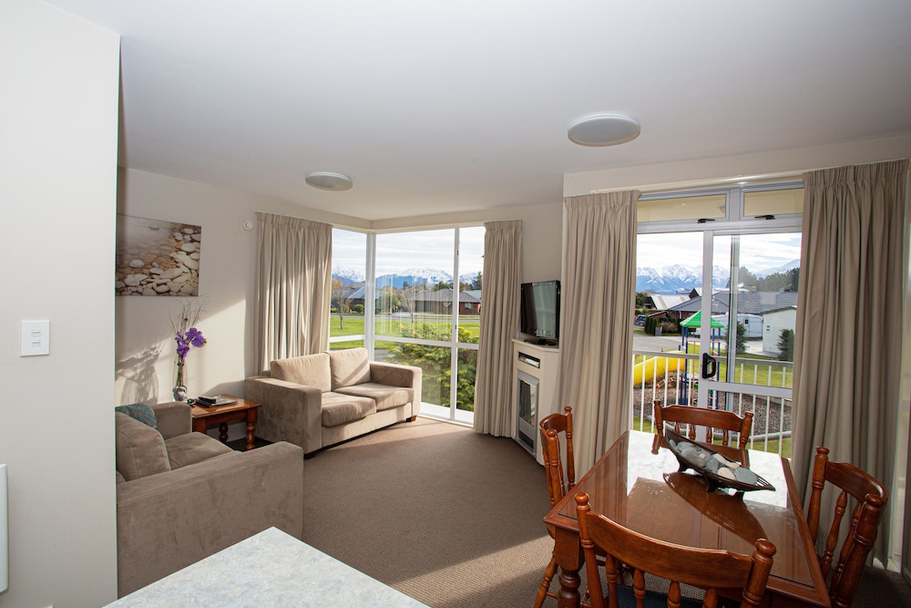 BRINKLEY RESORT 32/50
