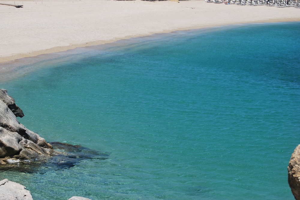 Myconian Sunrise Relais & Chateaux Hotel 82/86