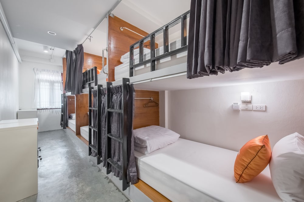 Tiny Taladnoi Hostel 10/36