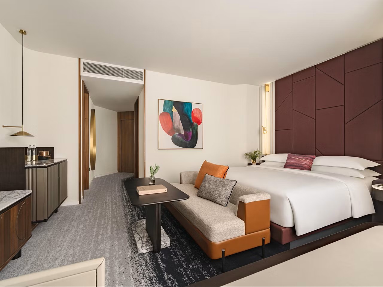 Suite, King Bed