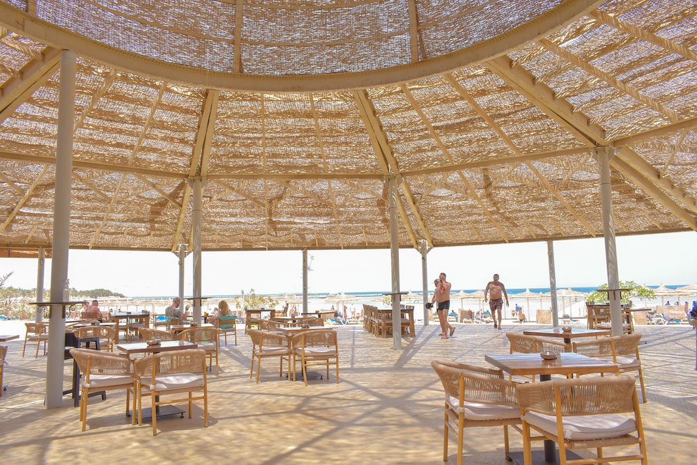 Jasmine Palace Resort and Spa 55/72