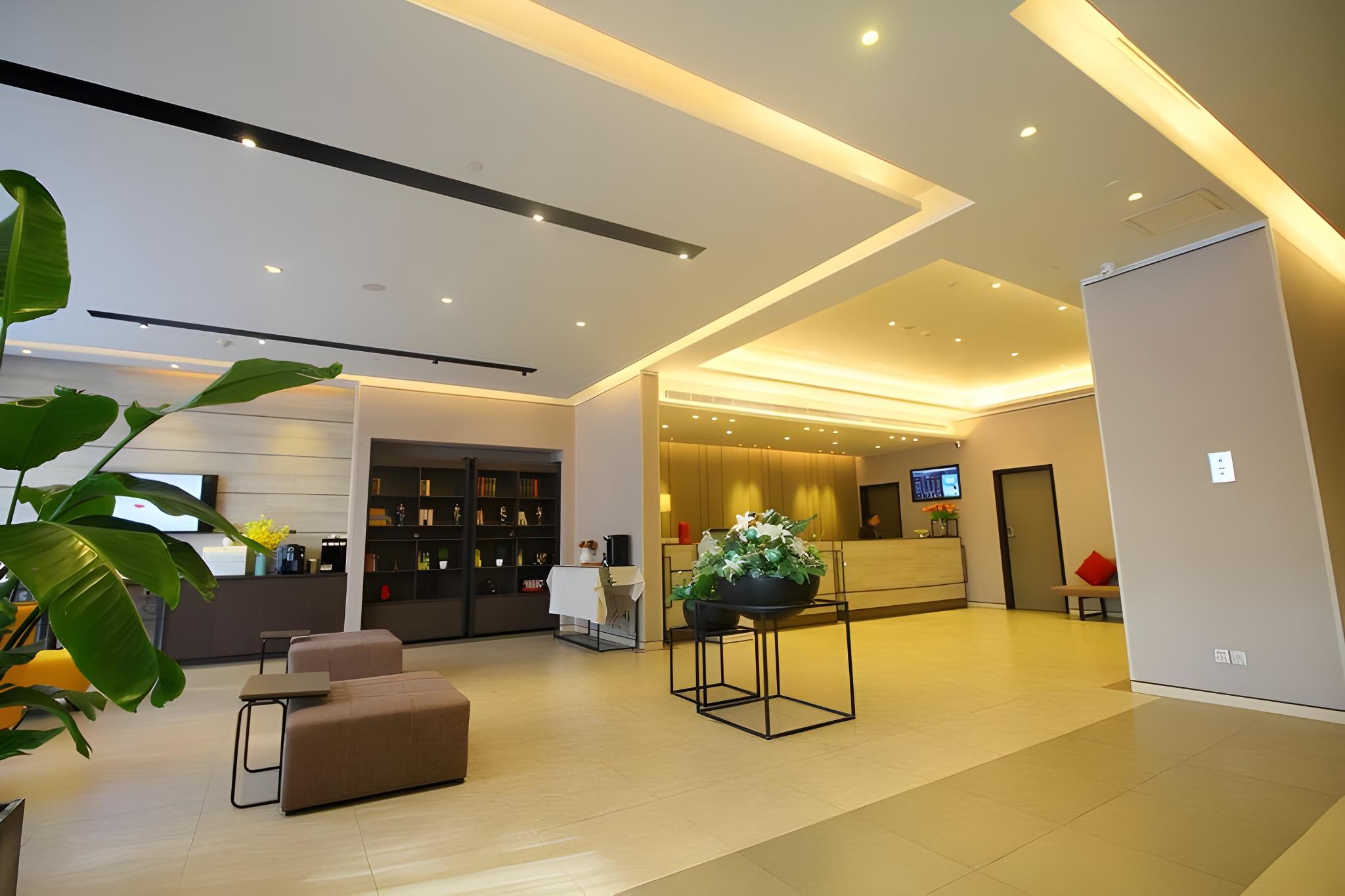 Homeinn Plus (Changzhou Dinosaur Park Wanda Plaza) 23/31