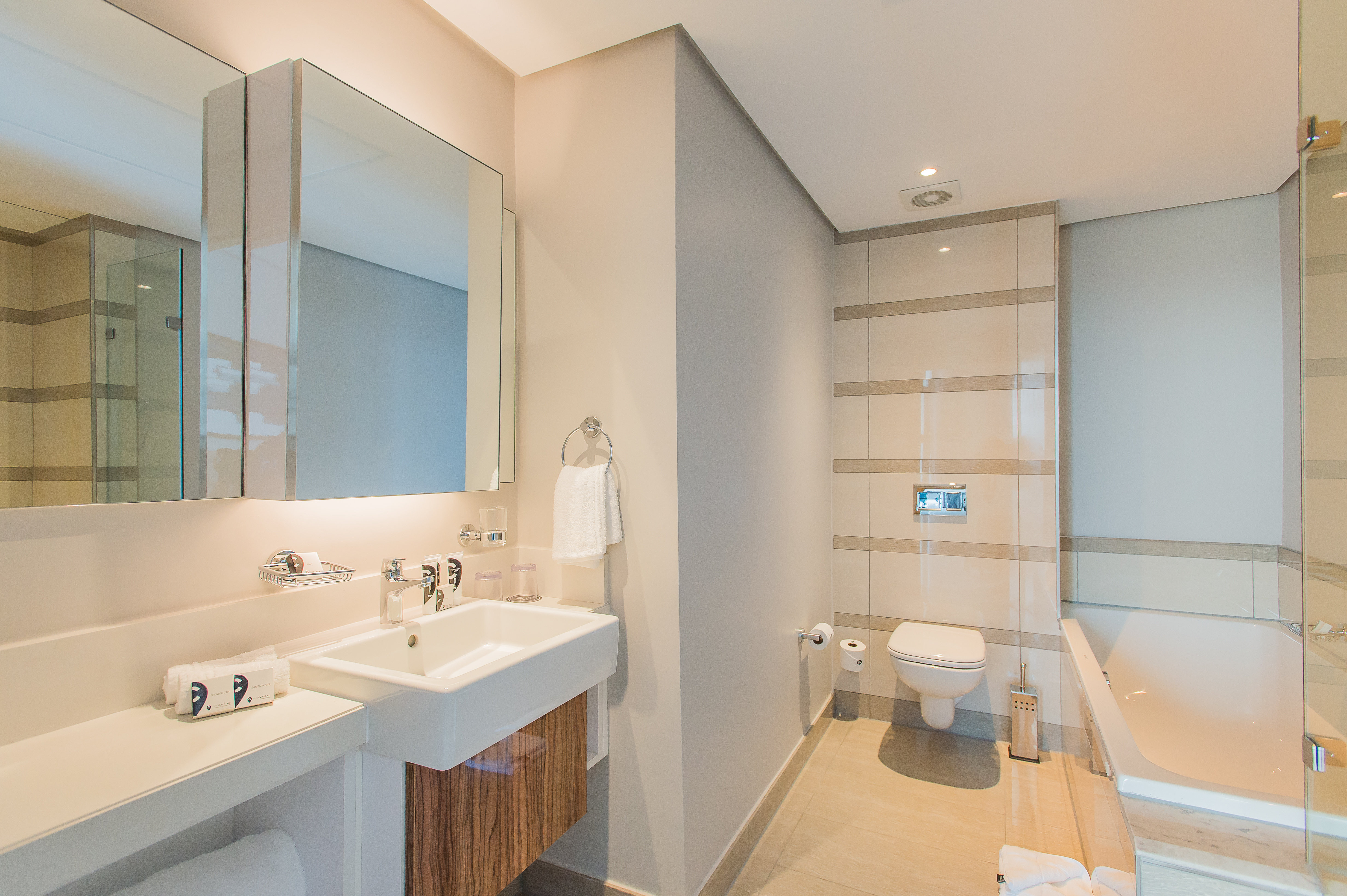 The Pearls of Umhlanga 48/50
