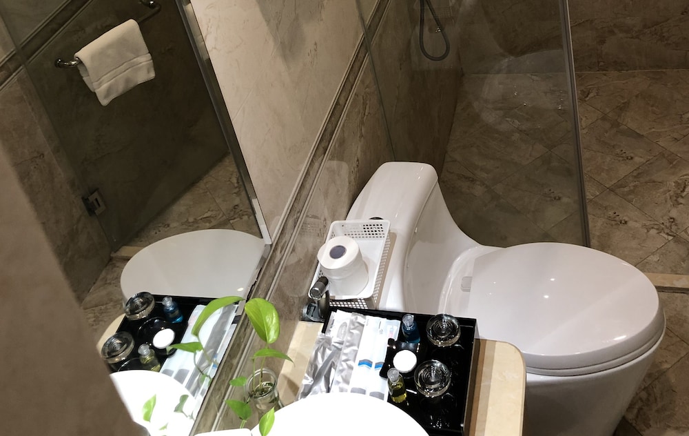 Dlmos Hanoi Hotel 27/29