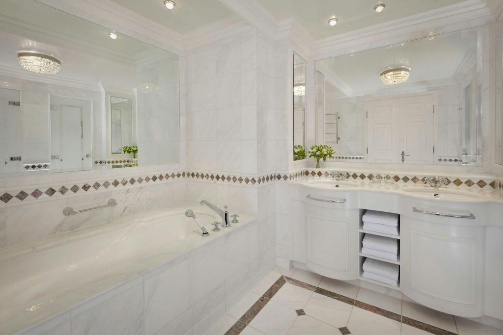 2 Bedrooms, Presidential, Suite, 2 King Beds, Powerscourt Hotel, Autograph Collection 2/2