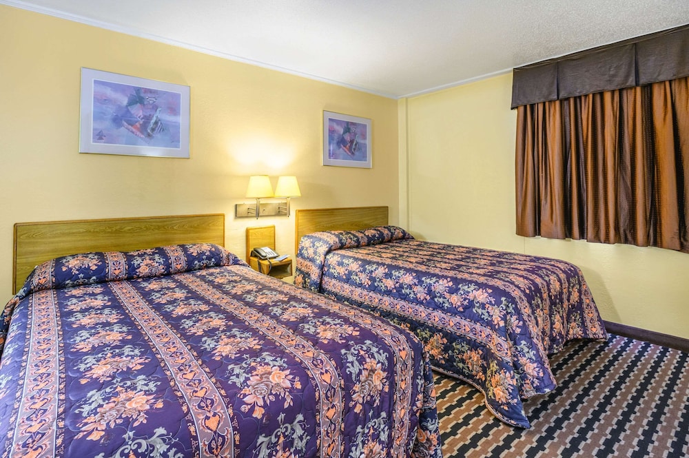 Rodeway Inn Metairie - New Orleans West 18/38