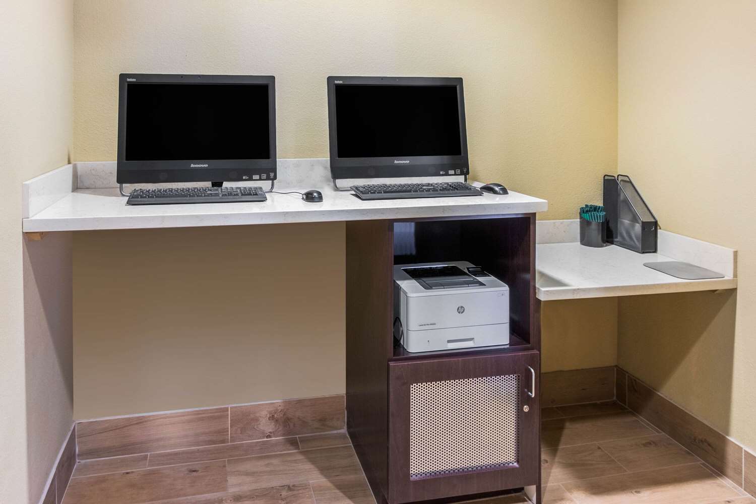 La Quinta Inn And Suites Carlsbad 47/59
