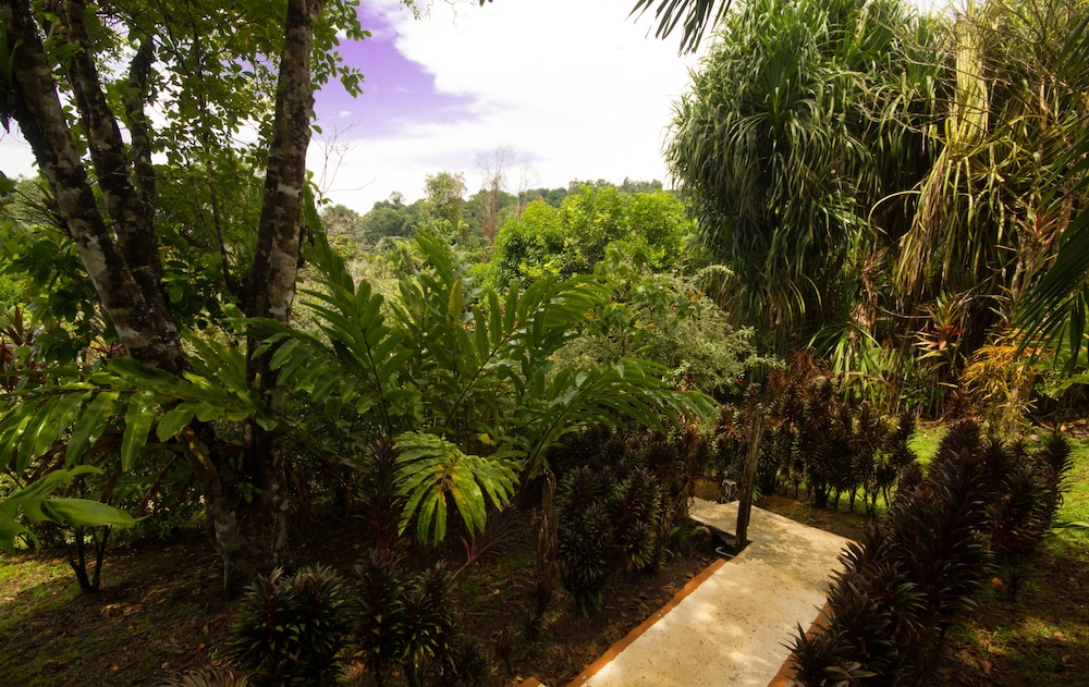 Rancho Corcovado Lodge 56/67