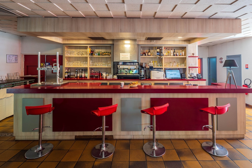 Logis Hotel Noemys Brive - Restaurant Le Teinchurier 16/25