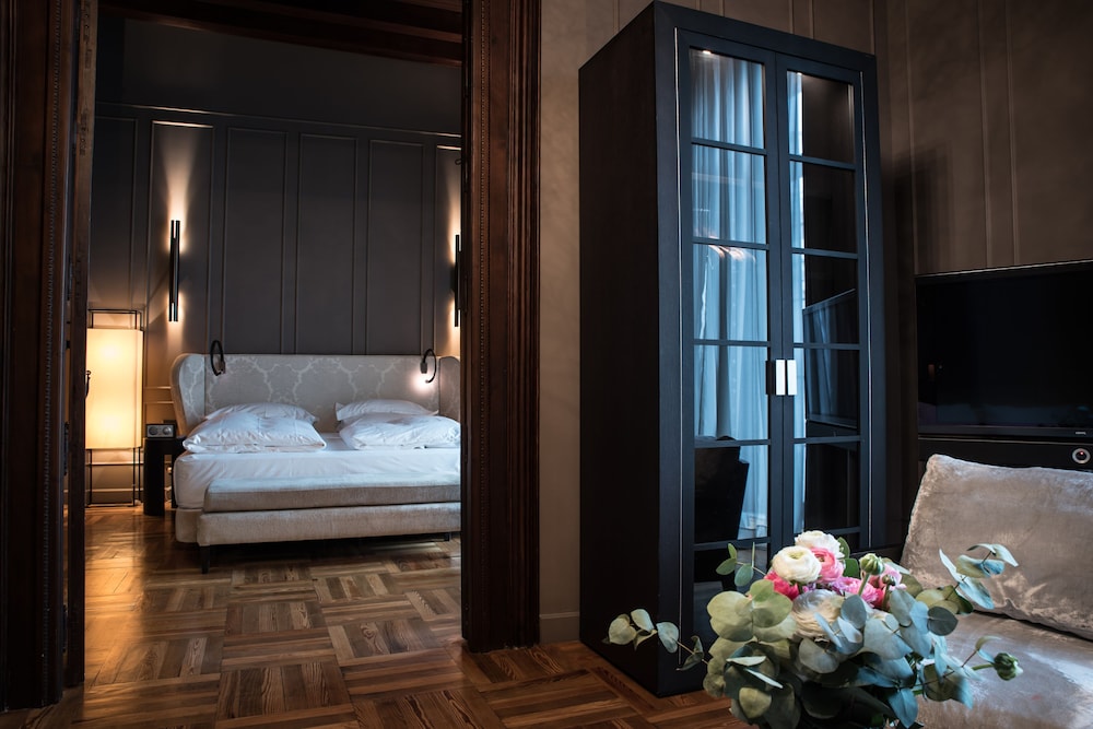 CoolRooms Palacio Villapanes 5 GL 24/65