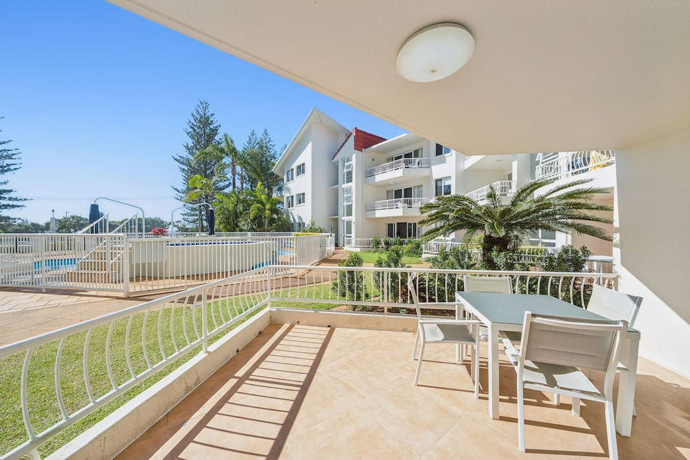 Le Beach Apartments 54/73