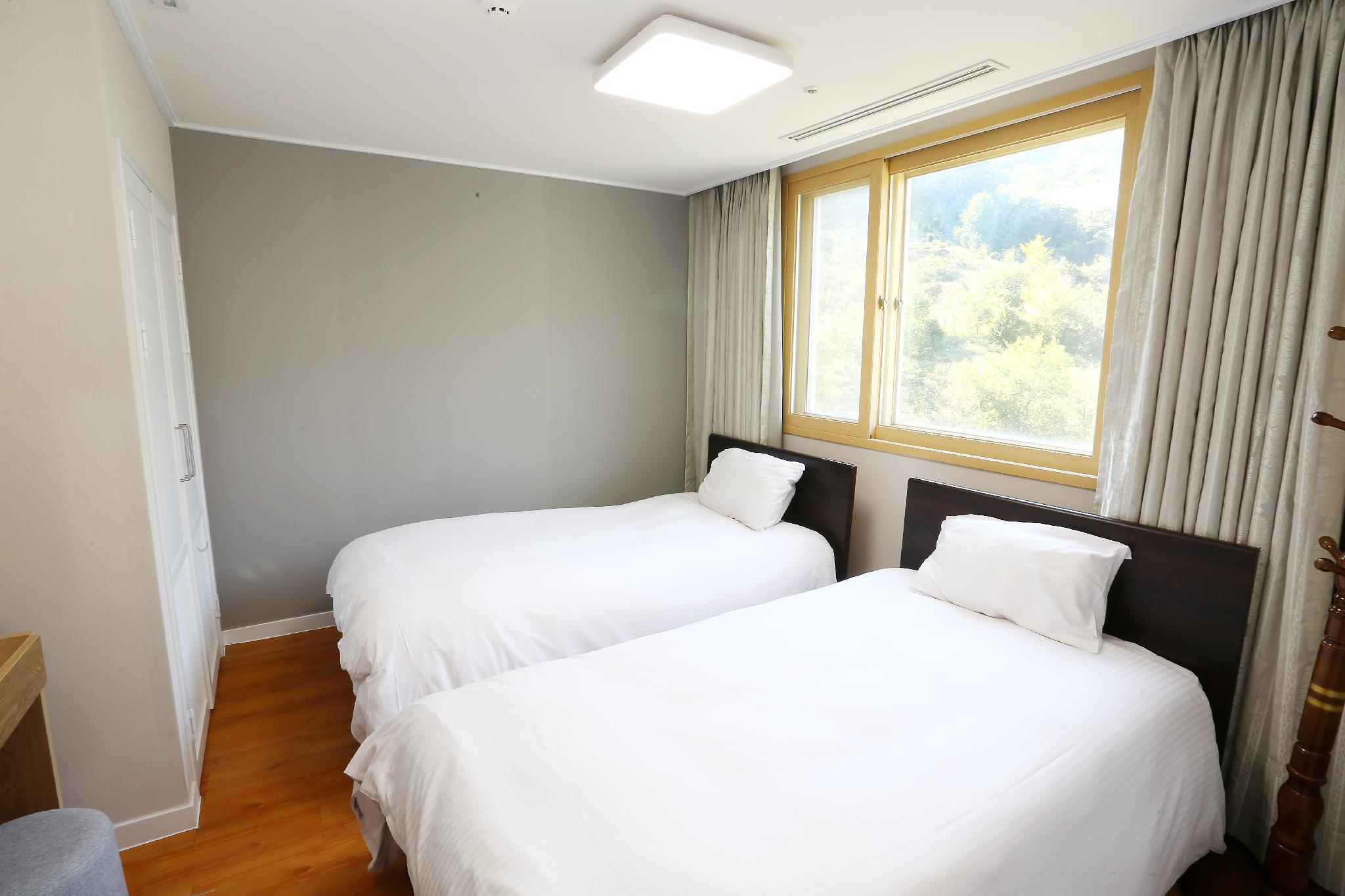 Room, Twin Beds, 23 Pyeong