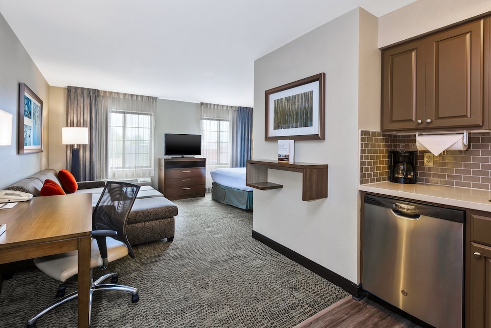STAYBRIDGE SUITES KALAMAZOO 26/52
