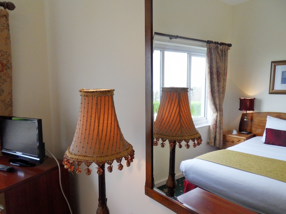 Luccombe Hall Hotel 16/75