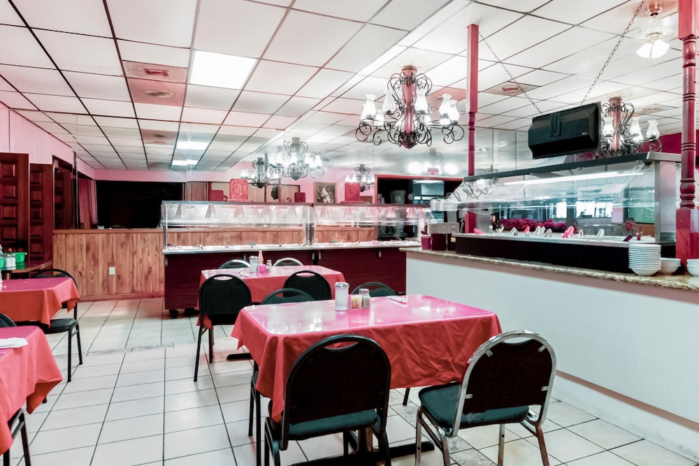 OYO Hotel Alice TX Hwy 281 West 22/30