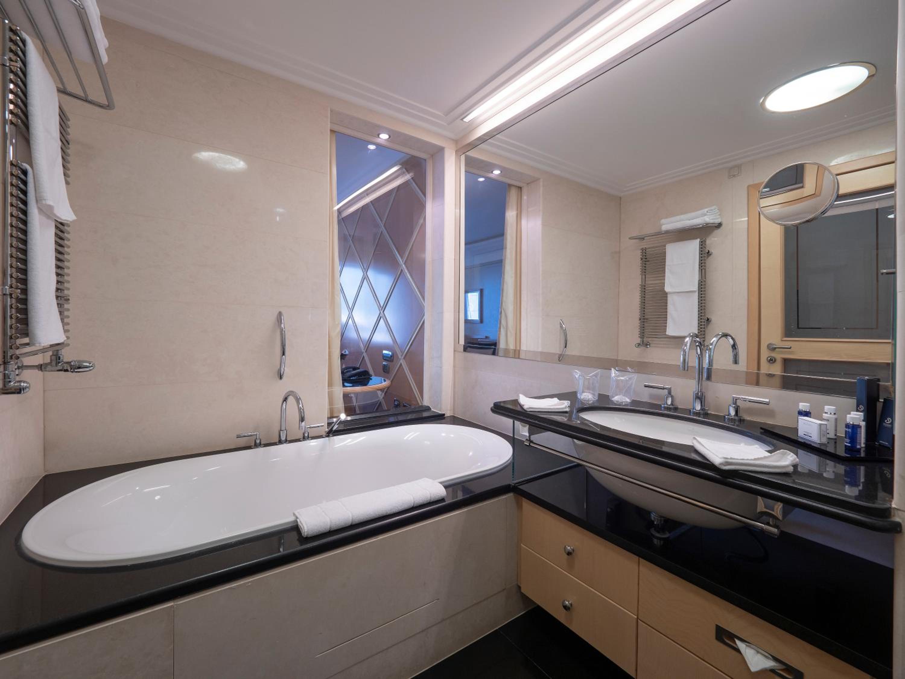 Junior Suite, Sofa, Splendid Conference Spa Resort 7/8