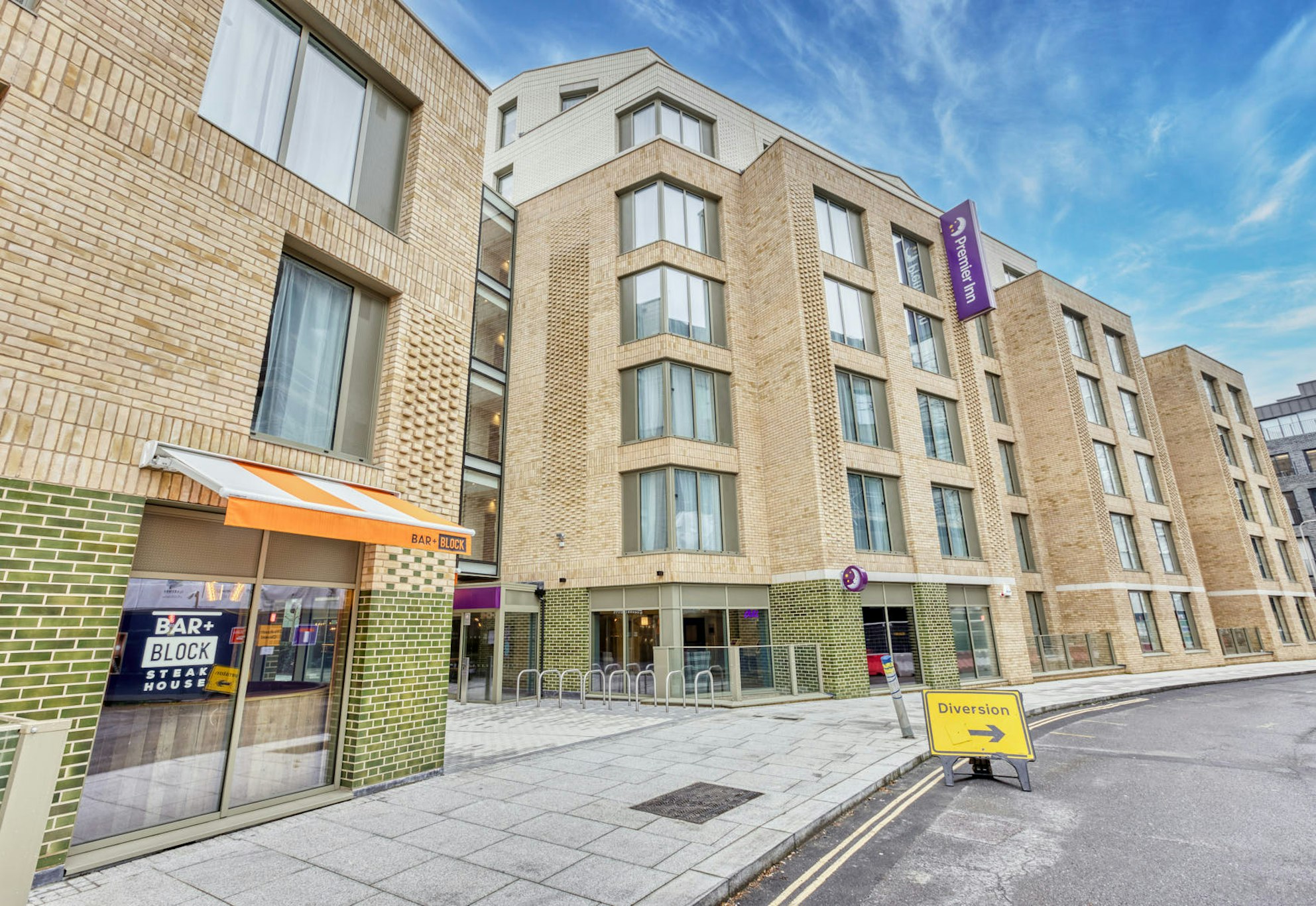 Premier Inn London Southwark (Southwark Station) 30/37