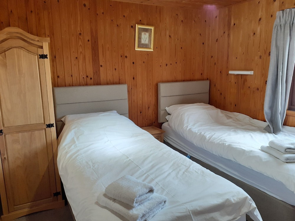 Green View Lodges 11/55