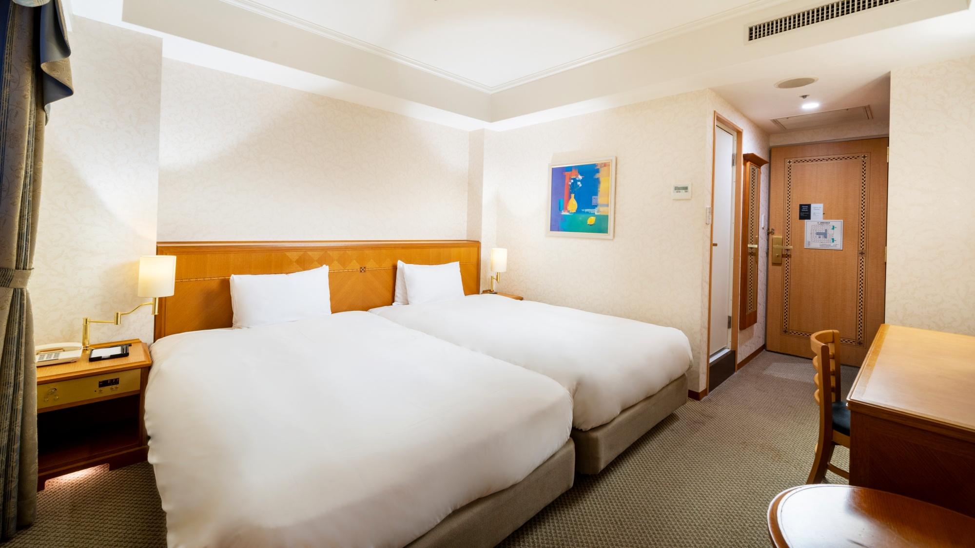 Hollywood, Standard, Twin Beds, No View