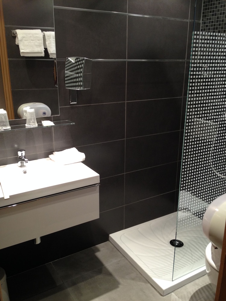 Hotel Holzer li 21/66