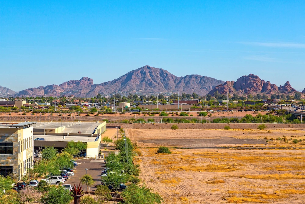Hyatt Place Tempe/Phoenix Airport 20/54