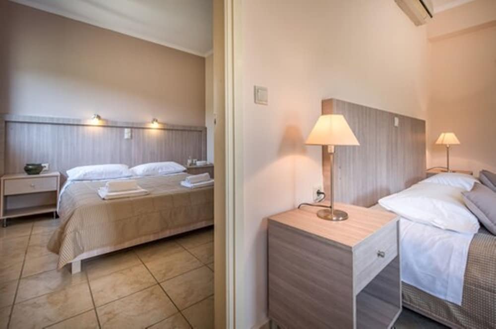 Varres Hotel 14/50