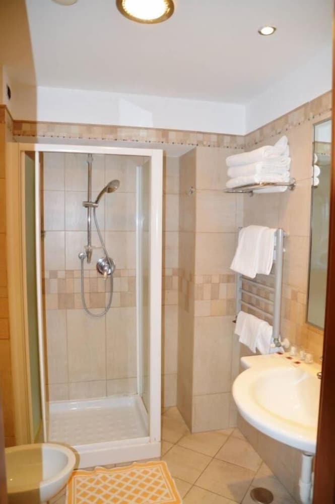 Hotel Moscatello 14/56