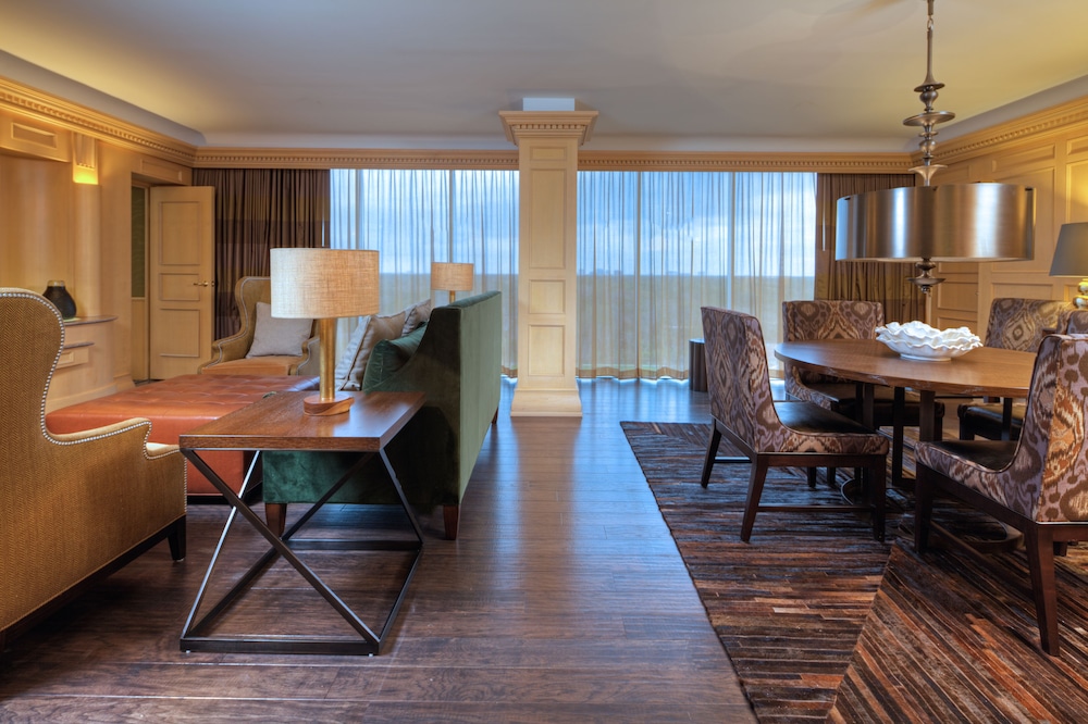 Hilton Houston Westchase 27/41