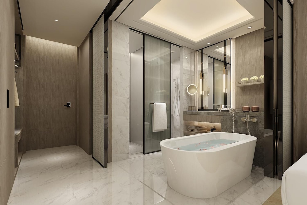Howard Johnson by Wyndham Zhujiang Hotel Chongqing 7/18