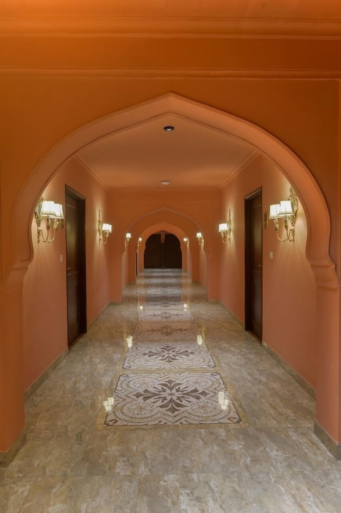 Chandra Raj Mahal 14/34