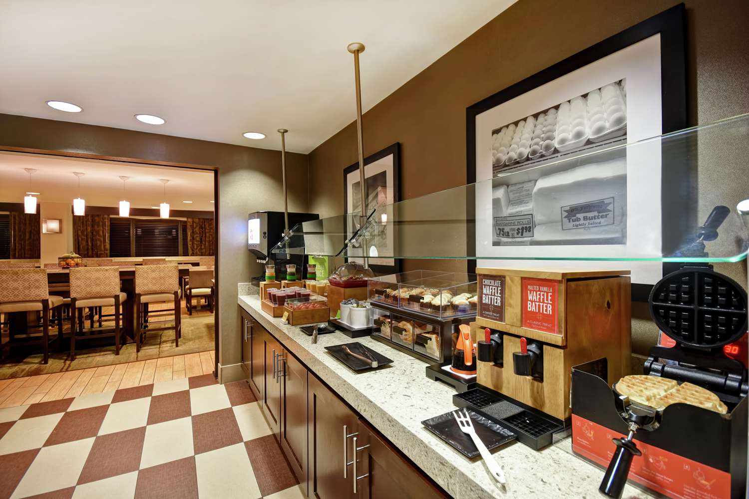 restaurant cafeteria