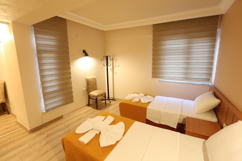 Luna Piena Beach Hotel 10/50