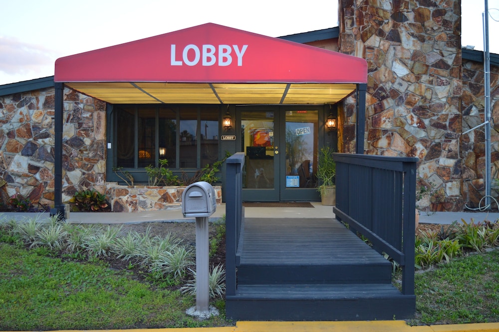 Liberty Garden Inn By Oyo Kissimmee Near Disney World 8/49