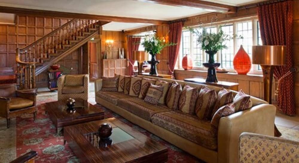 Whatley Manor Hotel & Spa 16/40
