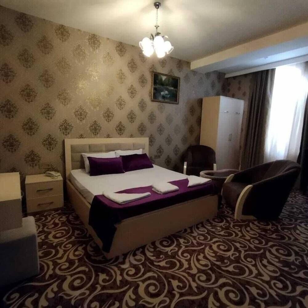 Art Hotel Baku 44/62