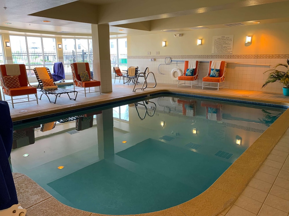 Hilton Garden Inn Colorado Springs Airport 10/59