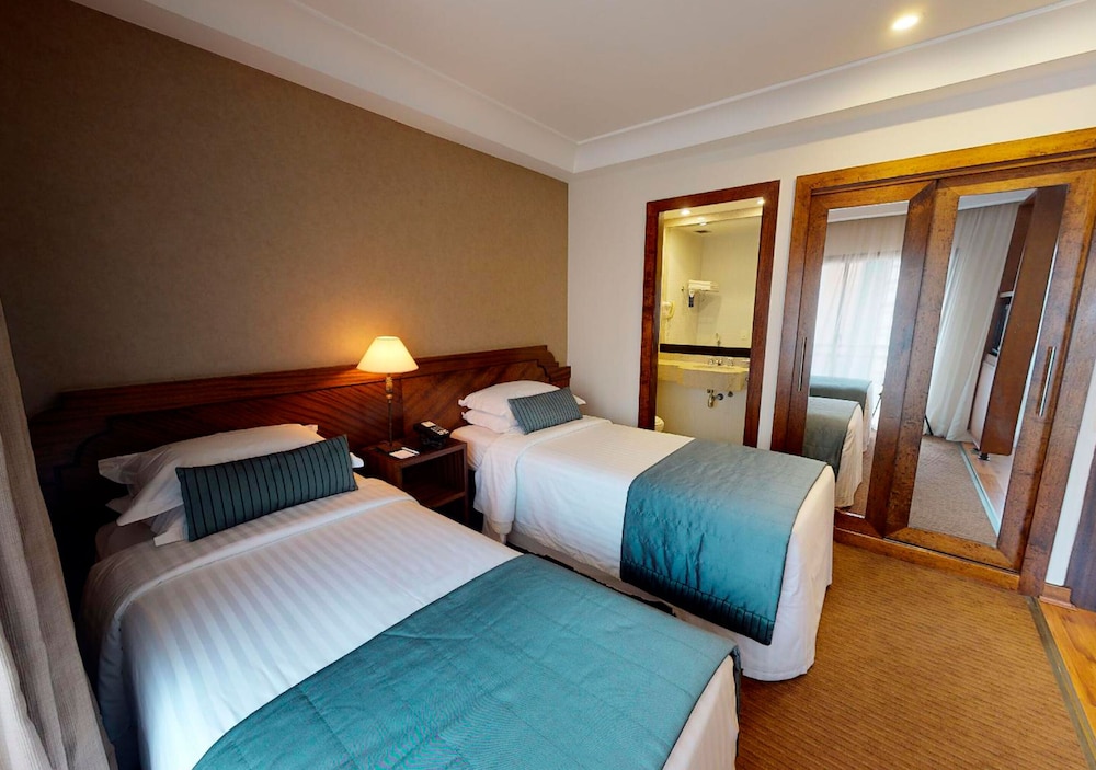 STANDARD, TWIN BEDS