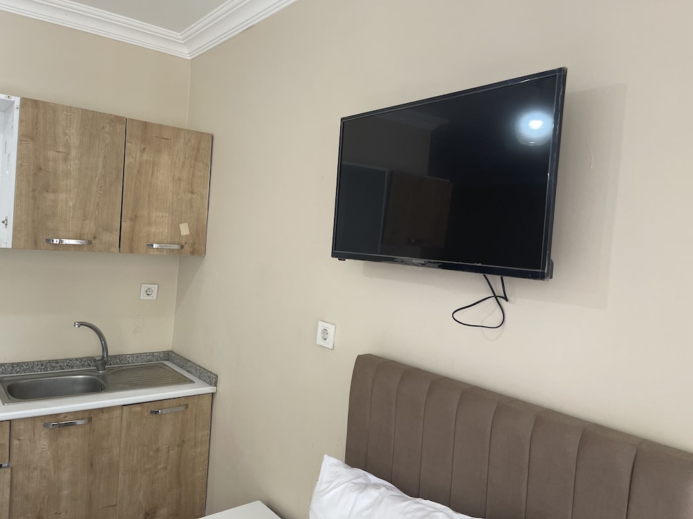 Grand Sami Hotel 24/28