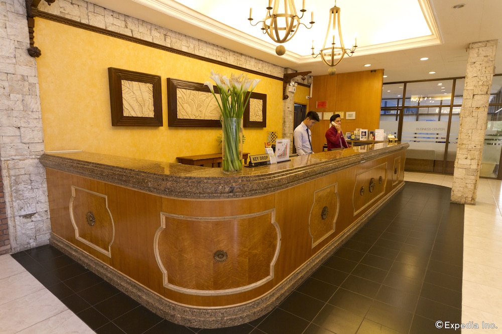 Montebello Hotel, Cebu 8/56